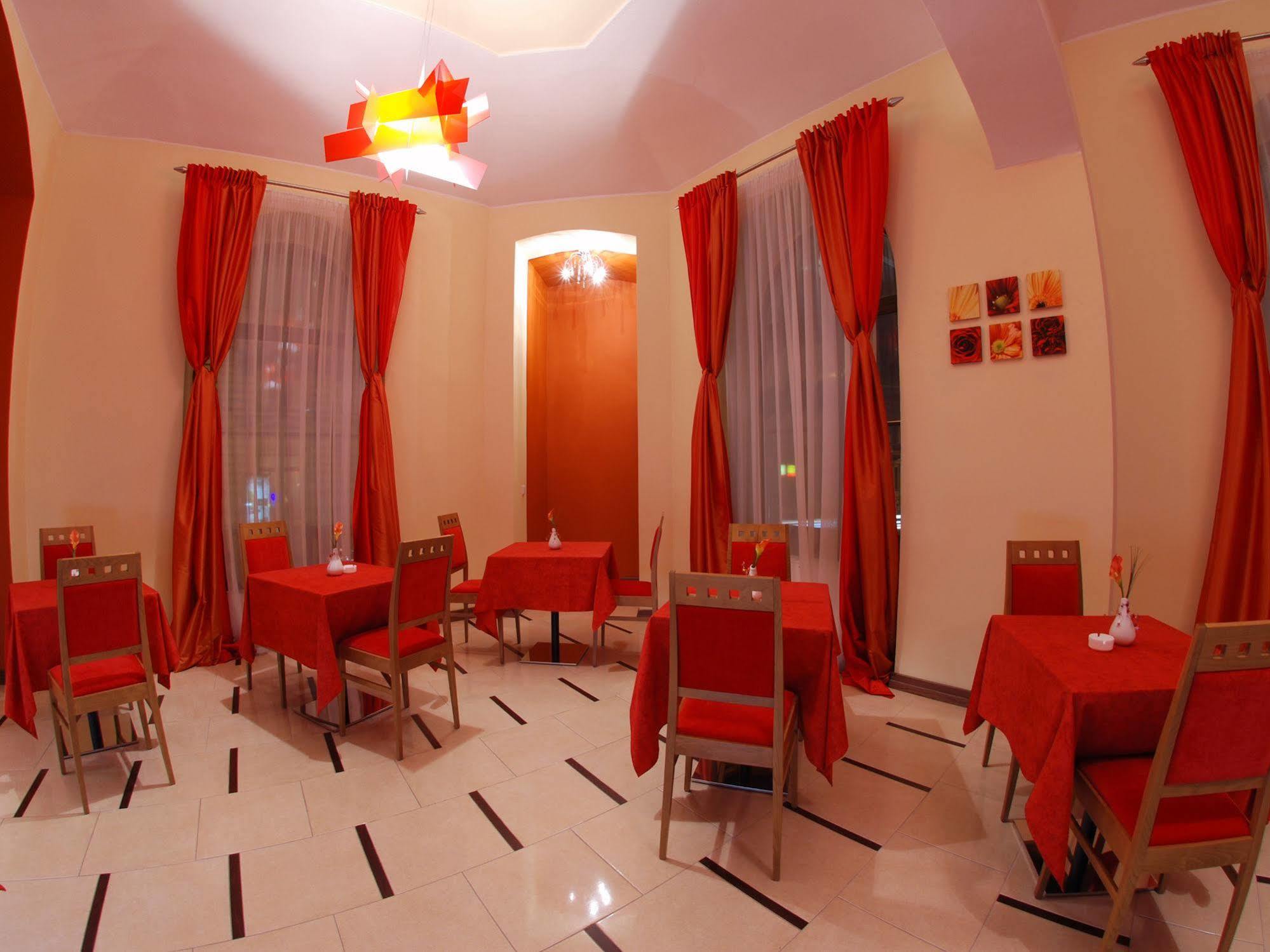 Ea Sonata 4* Praha